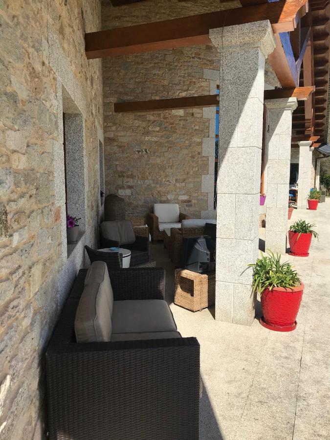 Hotel Batan Vilalba Exterior photo